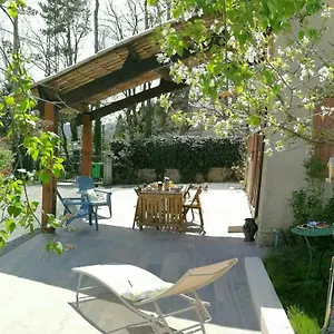  Hébergement de vacances Maison 3 étoiles Avec Jardin Pour Familles, Sportifs, Curistes...